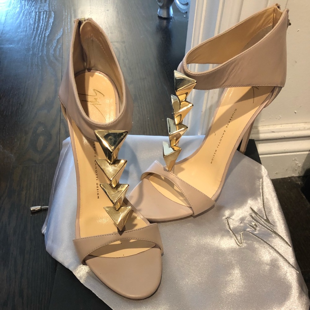 Giuseppe Zanotti Heels 40.5